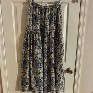 SHEIN maxi skirt size medium
